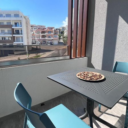 Coin Apartments Ulcinj Bagian luar foto