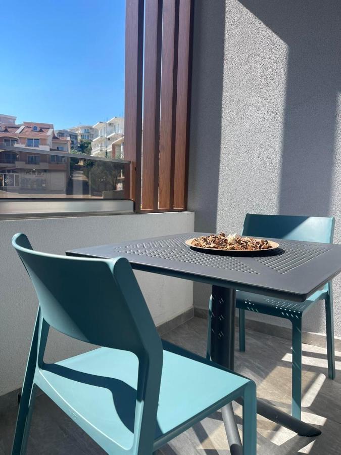 Coin Apartments Ulcinj Ruang foto
